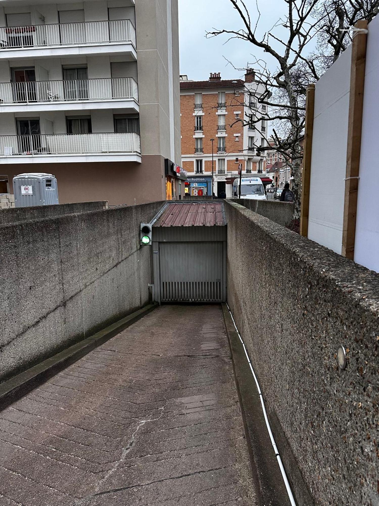 Appartement Entier Calme - Parking Free - Proche Paris Et Chateau - Wifi Hd ヴァンセンヌ エクステリア 写真